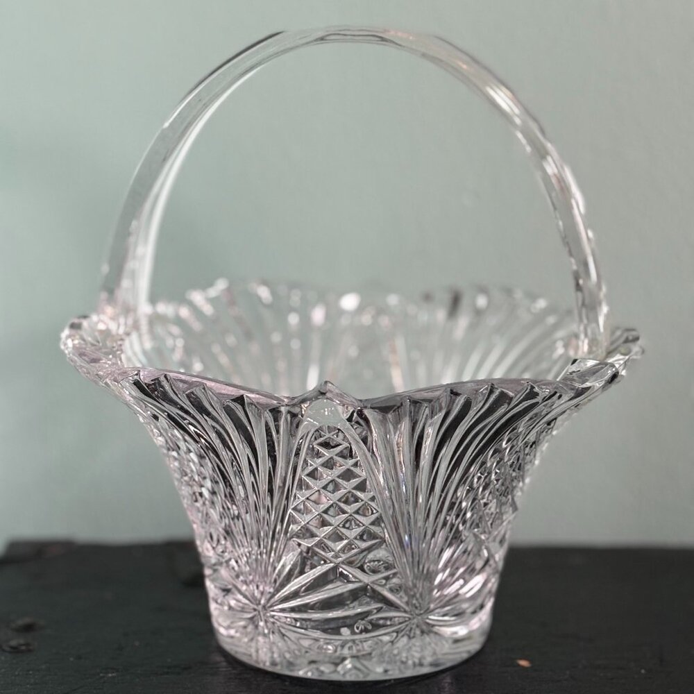 Imperial Crystal Handled Basket Candy Vase Dish 9.5 inches